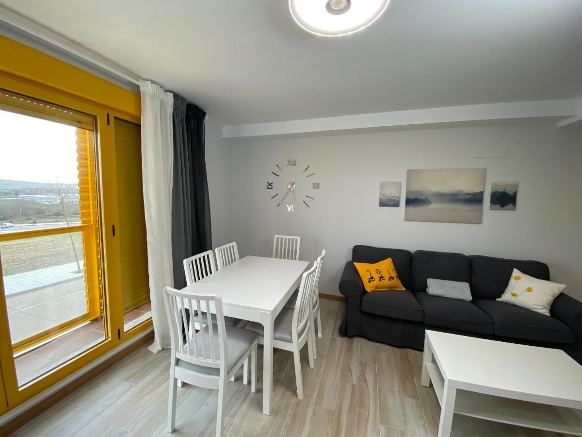Apartamento Nuevo, Accesible Y Con Piscina !!! Salamanca Exterior photo